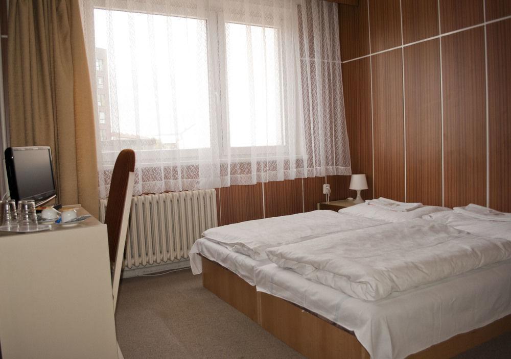 Garni G Hotel Bratislava Luaran gambar